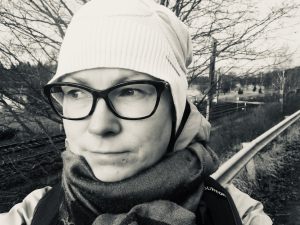 Marika matkalla töihin - new developer